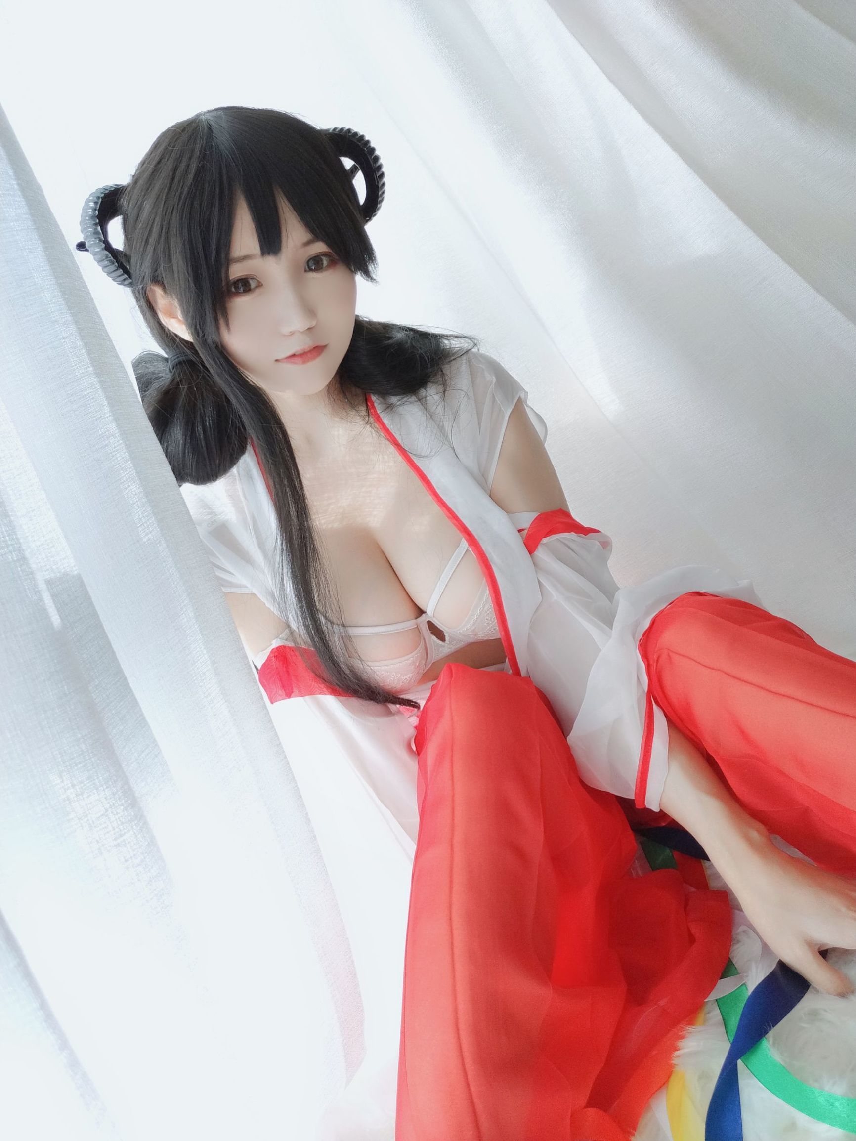 [网红COSER]动漫博主小仓千代w巫女插图2